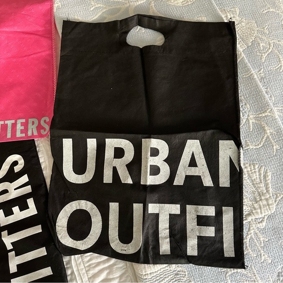 5 Urban Outfitters Reusable Shopping Totes Bags - Picture 3 of 8